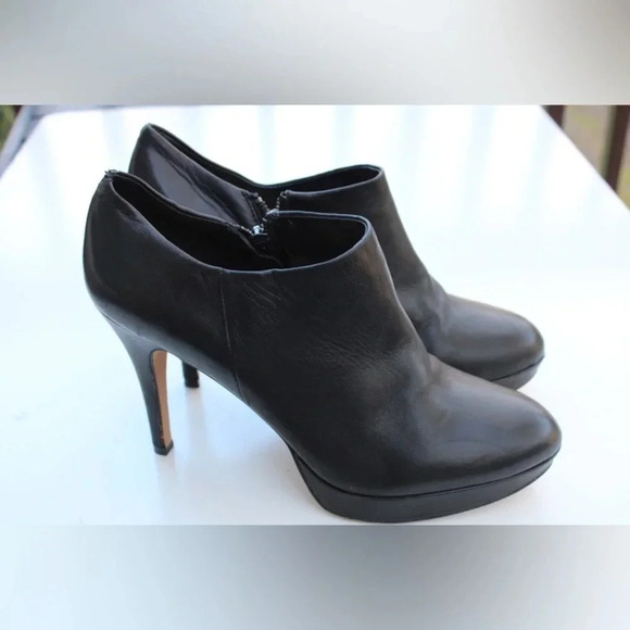 Vince Camuto booties - Picture 11 of 11